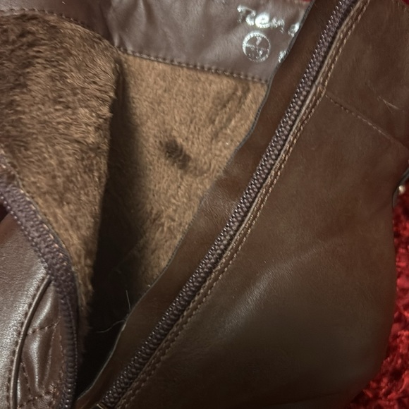 Brown booties - Picture 3 of 5